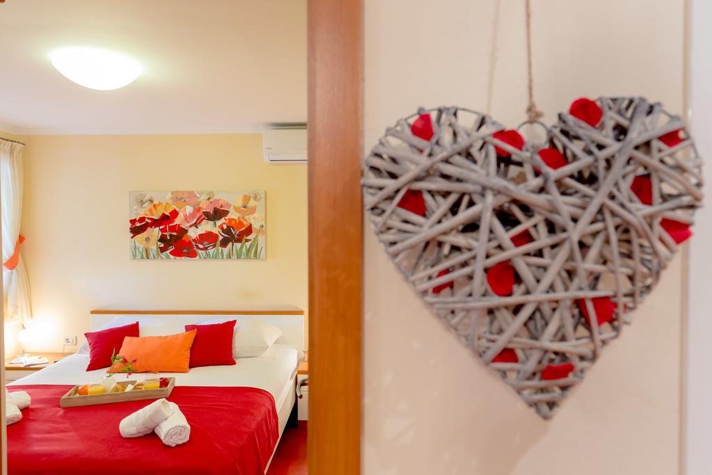 Leona & Borna'S Central Lapad Suites Dubrovnik Exterior foto