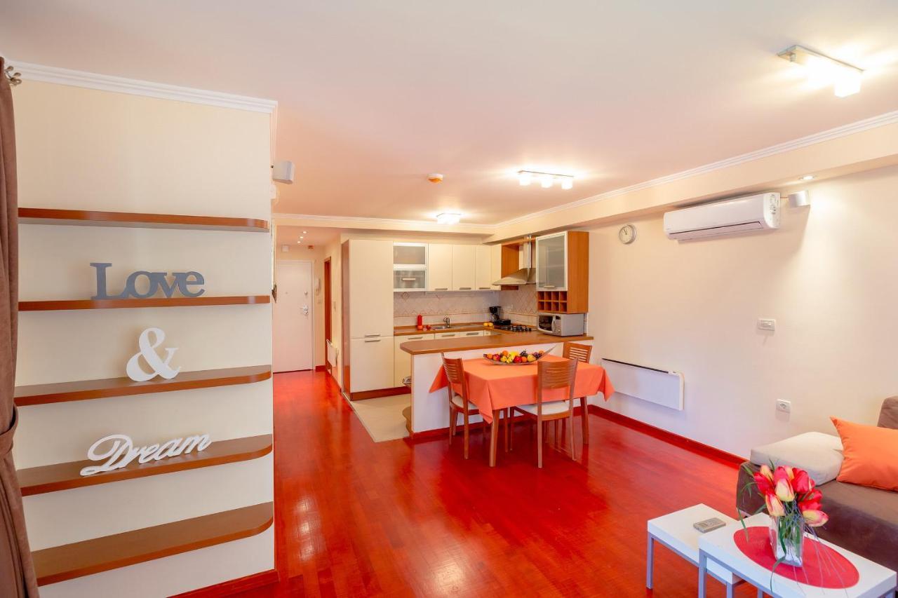 Leona & Borna'S Central Lapad Suites Dubrovnik Exterior foto