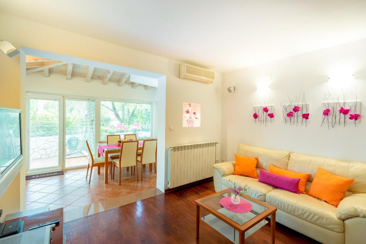 Leona & Borna'S Central Lapad Suites Dubrovnik Exterior foto